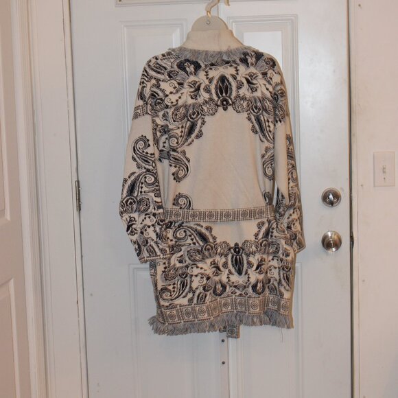Chico's Fringe Front Long Cardigan with Belt, Chico's Size 2 US Size L - Picture 5 of 8